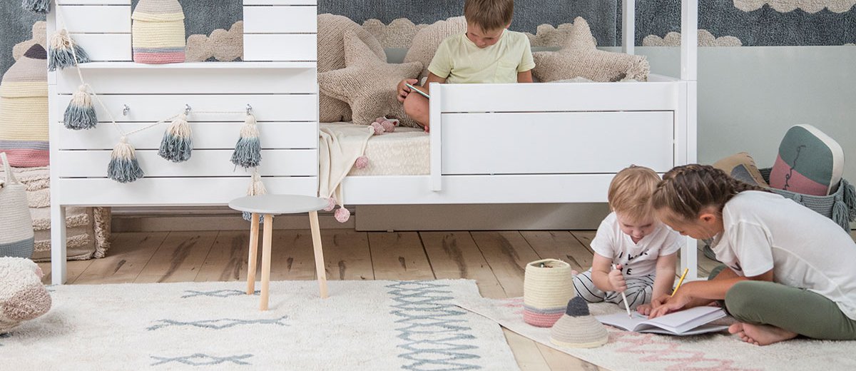 Praktický koberec do detskej izby: toto sú pravidlá, ktorými sa riaďte