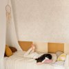 DEKORNIK Simple Subtle Flowers Beige - Tapeta